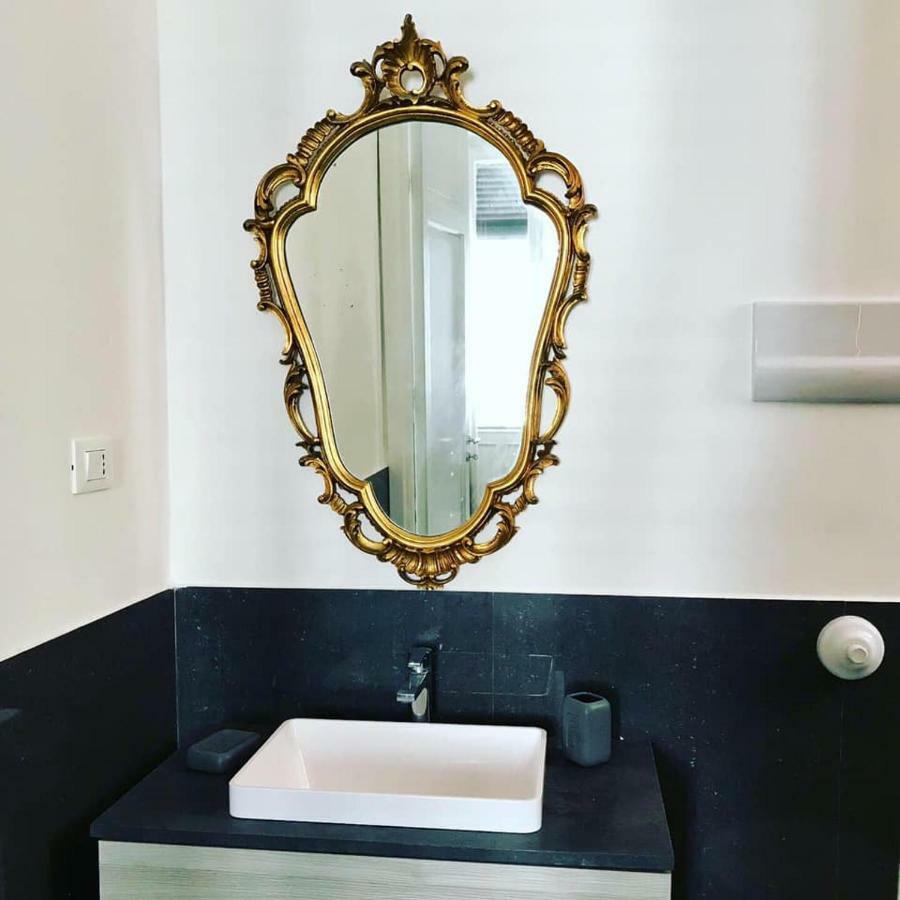 B&B Charme Centre-Ville Artistic & Literary Rooms Палермо Екстериор снимка